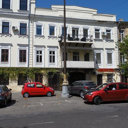 Vintazhnaya Apartment Odesa Exterior foto