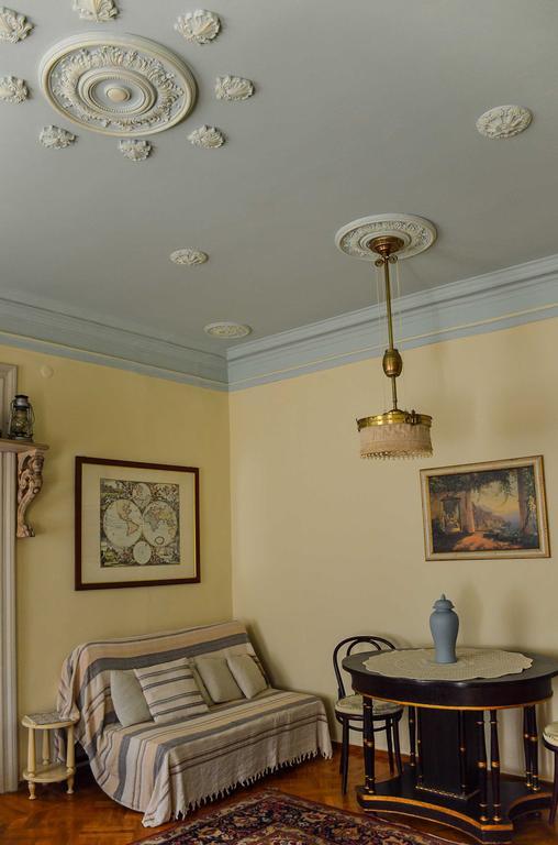 Vintazhnaya Apartment Odesa Exterior foto